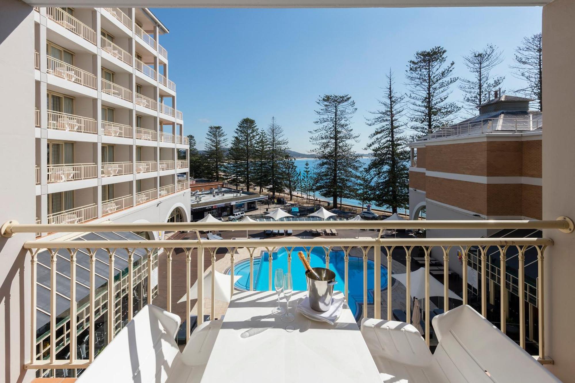 Hotel Crowne Plaza Terrigal Pacific By Ihg Exterior foto